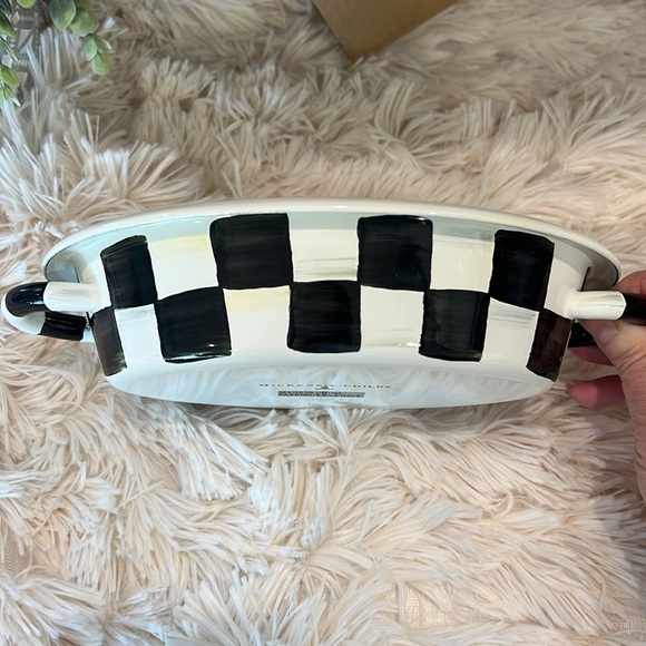 MacKenzie-Childs Small Courtly Check Oval Gratin Enamel Dish - Picture 3 of 14